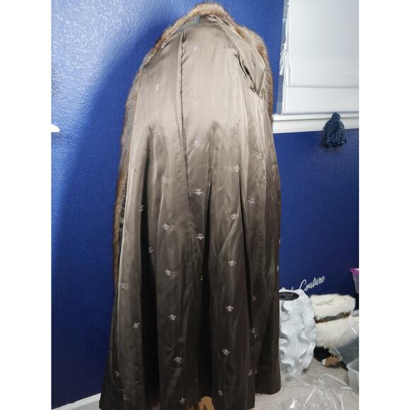 Beautiful Fischer Sable Fur Full Length Coat Jacket - Picture 6 of 7
